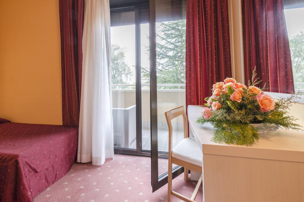 My Active Hotel ليفيكو ترمي المظهر الخارجي الصورة